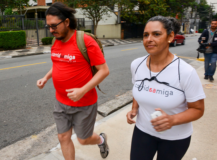 img-Marina-participando-corrida-amiga